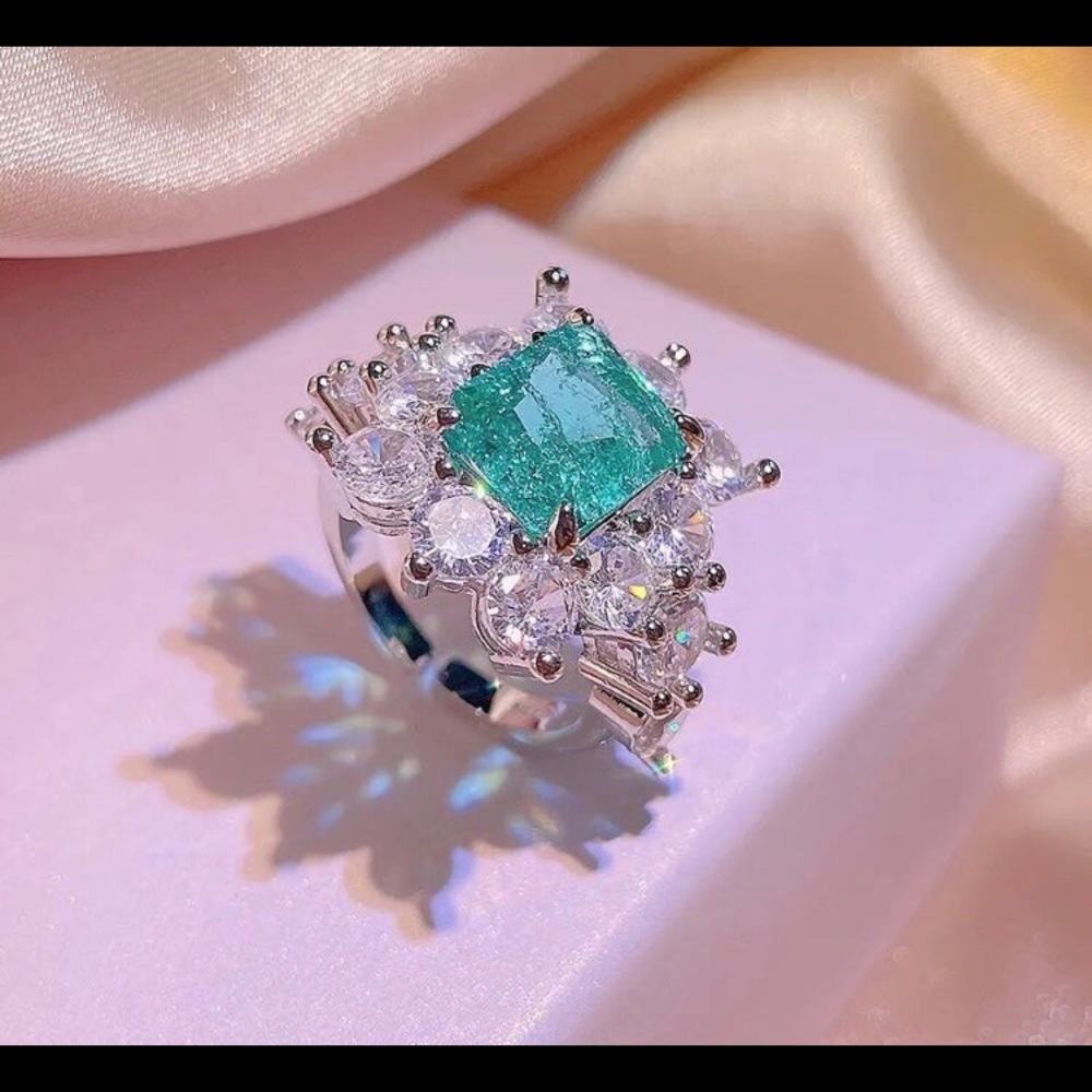 - Gorgeous tourmaline floral 3CT ring with Swarovski elements